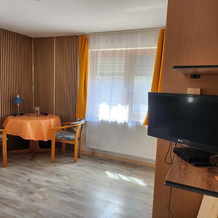 Schellis Gaestezimmer Enzklösterle Eksteriør bilde